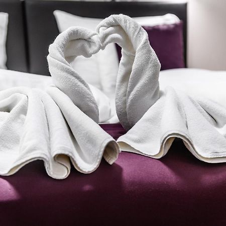 Az Idill Hotell Cserszegtomaj Eksteriør bilde